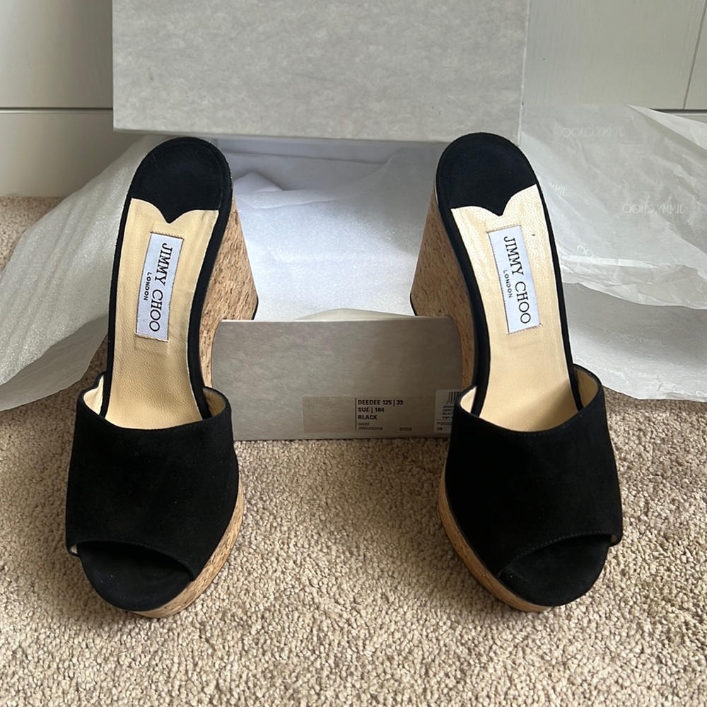 Jimmy Choo deedee black suede NWT 39